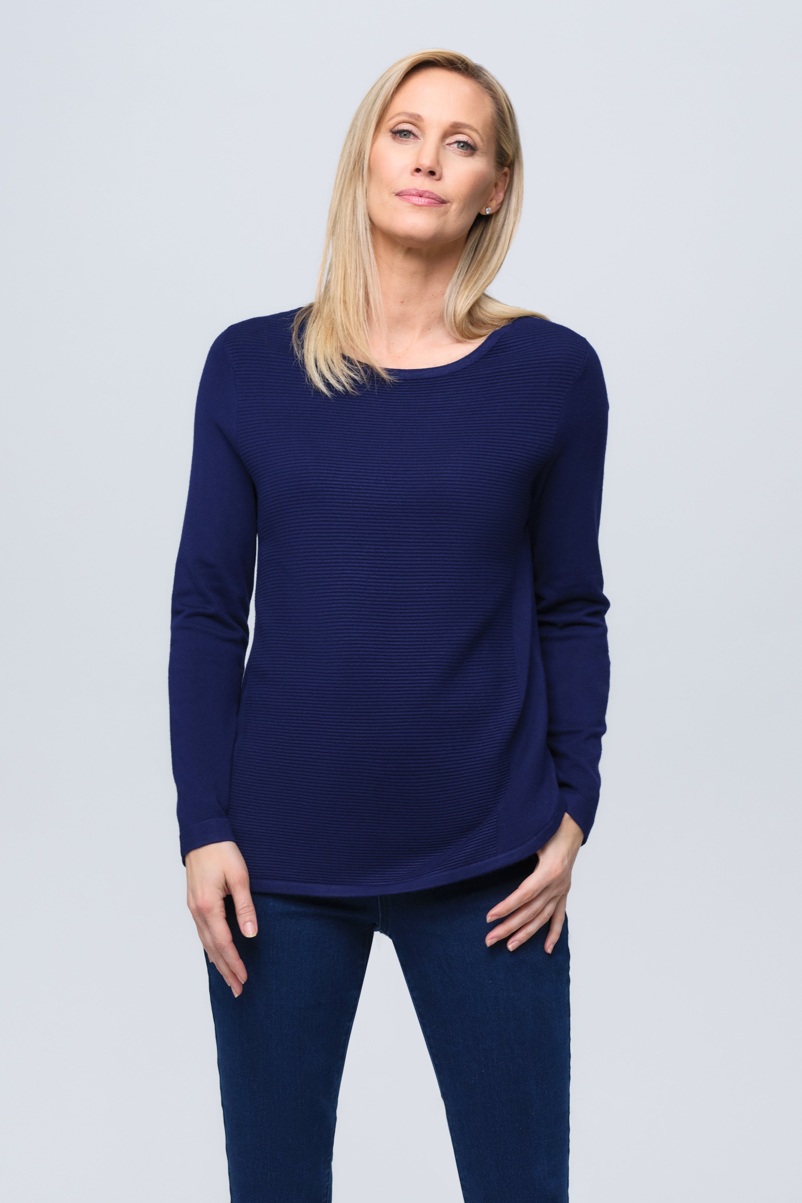 #color_navy