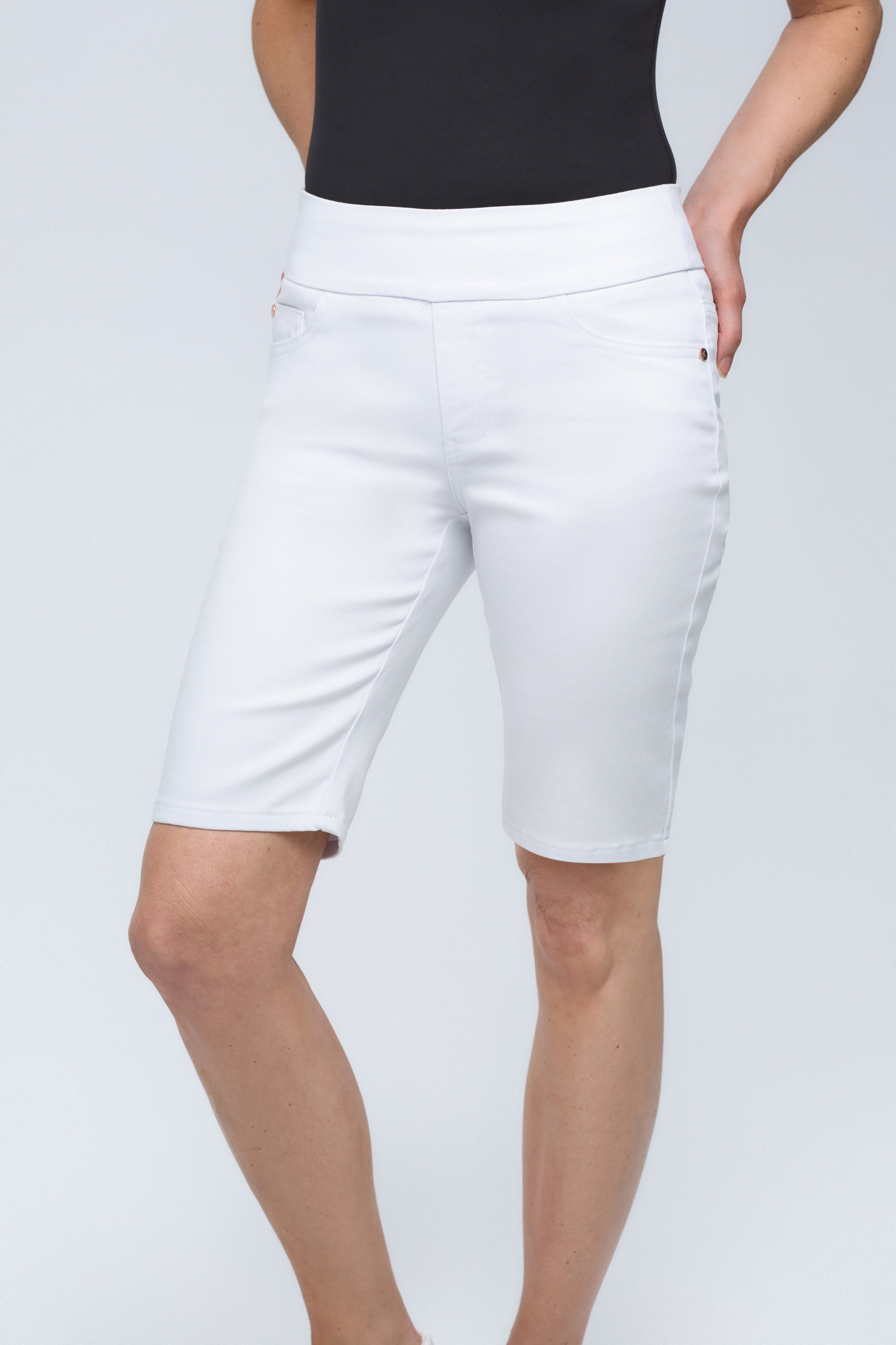 #color_white